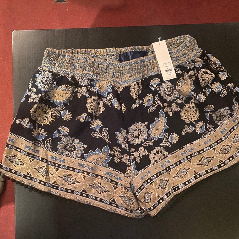 Francesca's Smock Waist Shorts